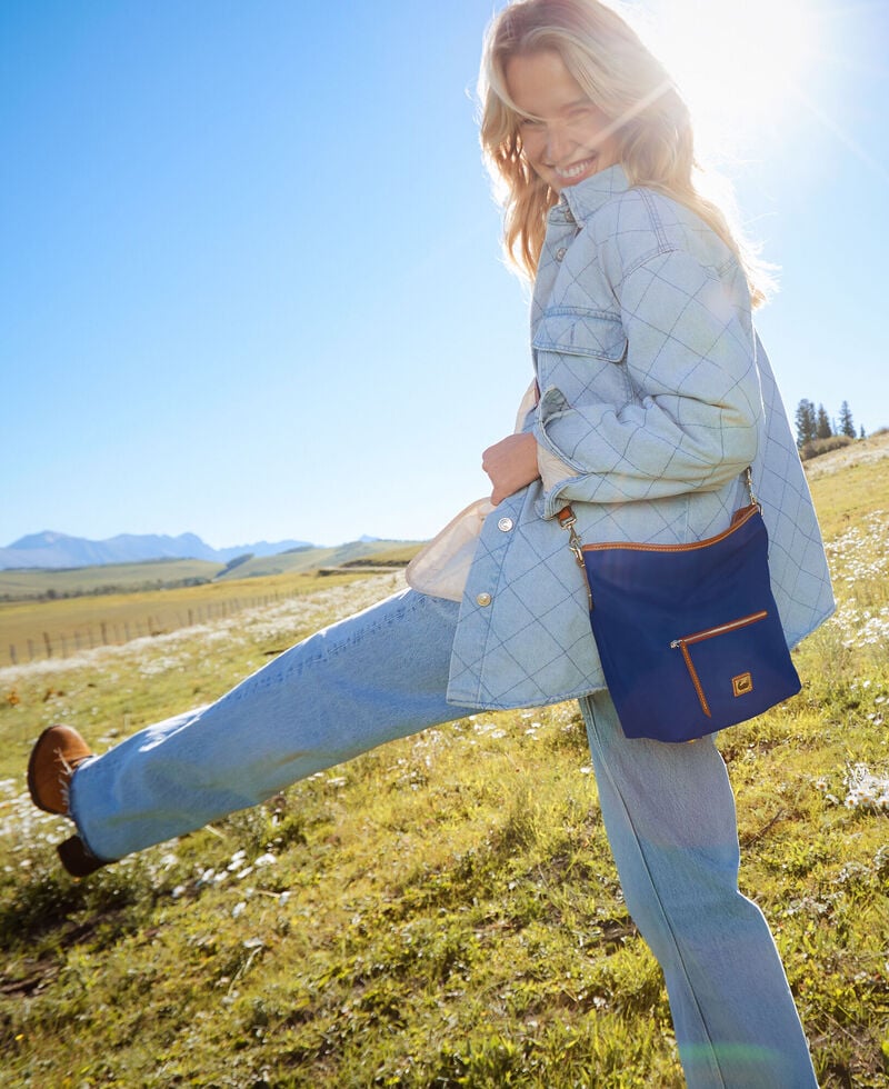 Dooney Wayfarer Small Hobo Crossbody Navy ID-n0zu52v1